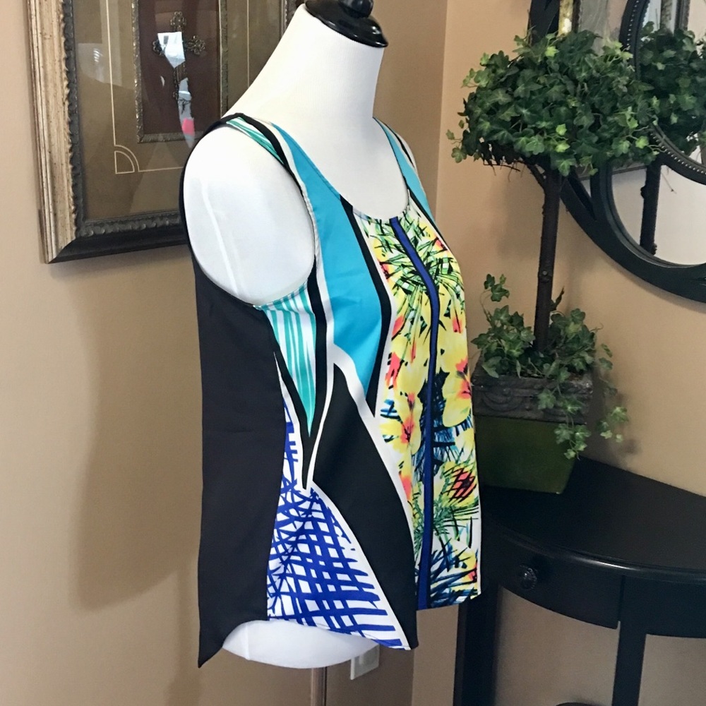 Tank top - Picture 2 of 3